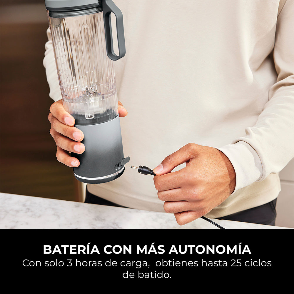 Licuadora individual inalámbrica Blast MAX Plateada Ninja