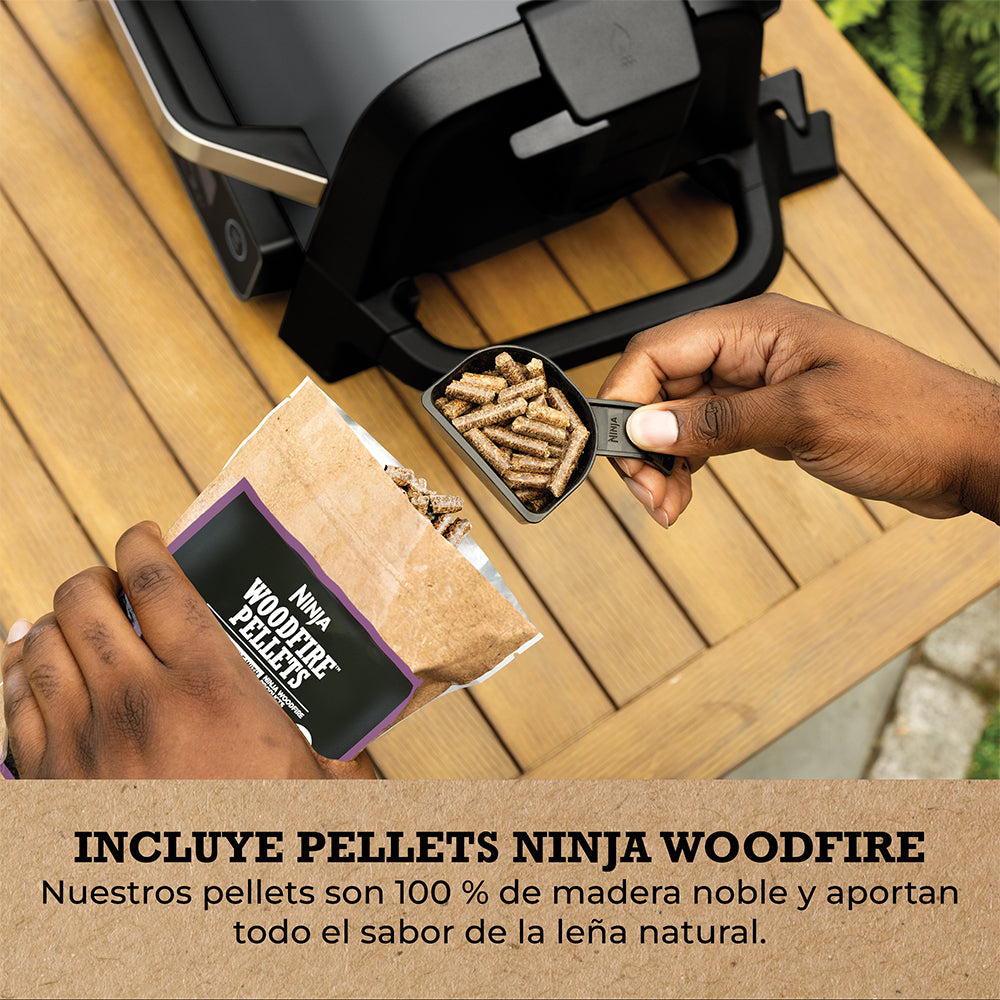 Parrilla eléctrica con Ahumador Ninja Woodfire